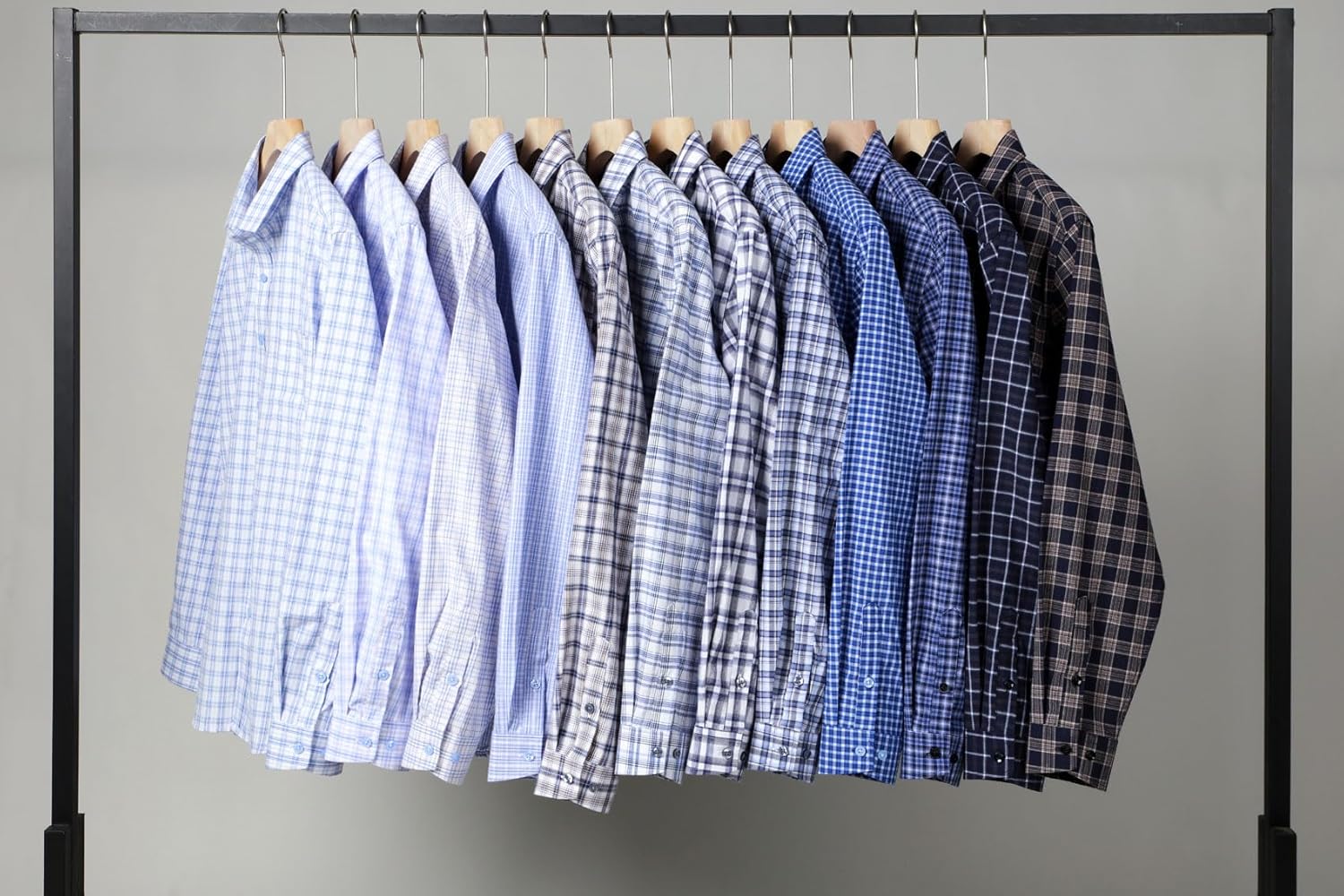 Stitch Boss:Men's Transitional Weather Slim Fit Long Sleeve Button Down Shirt Business Casual Dress Shirts with Pocket